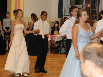 (Ne)tradiční 16. školní ples ZŠ a MŠ Archlebov