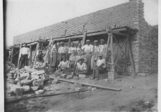 Dělníci na stavbě 1.jpg
